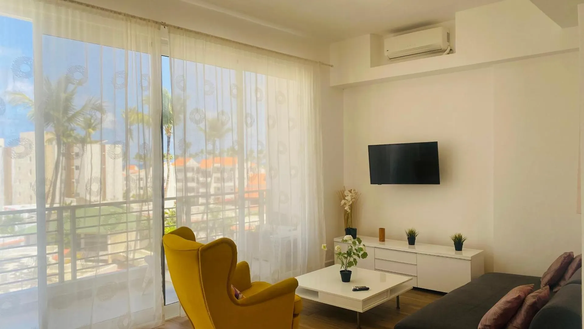 Punta Beach Bavaro Hotel Apartamentos location